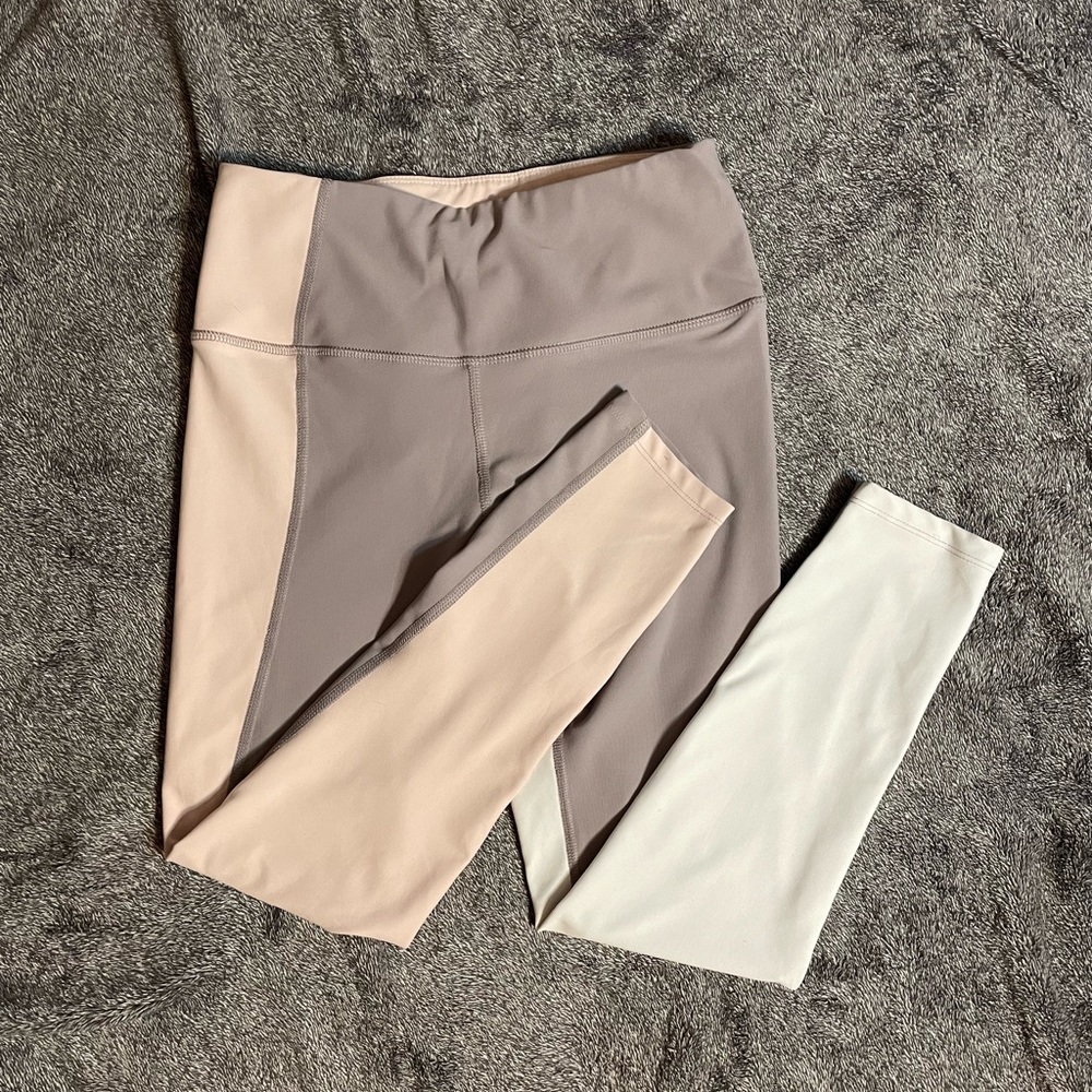 (S) Apana Active Asymmetrical Block 7/8 Leggings